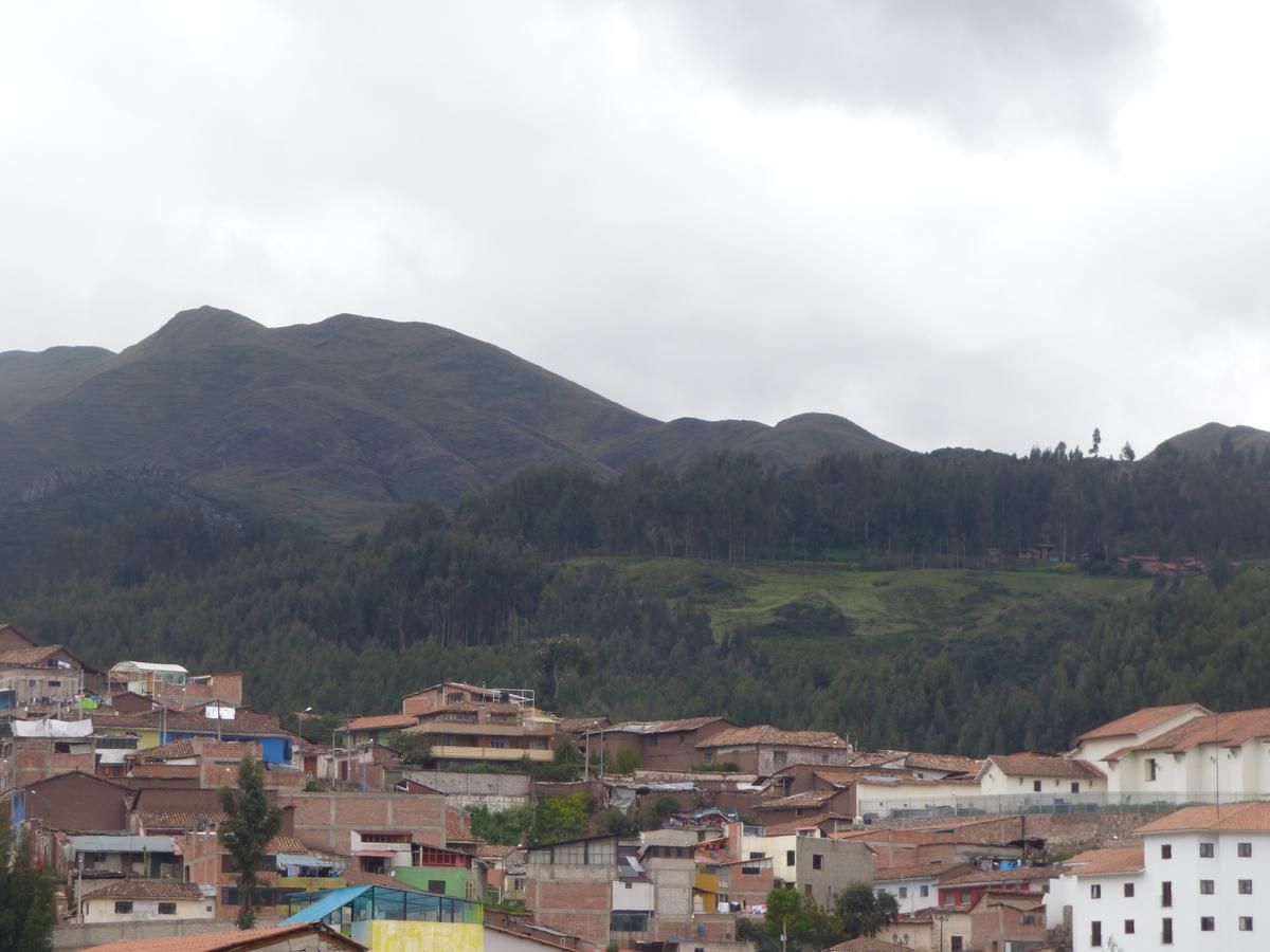 The Grassshopper Plaza De Armas Hostel Cusco Exterior photo